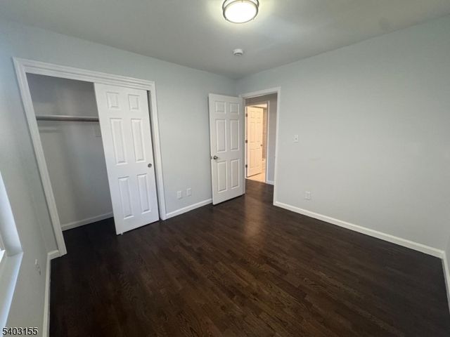 1057 Bond St, Elizabeth City, NJ 07201