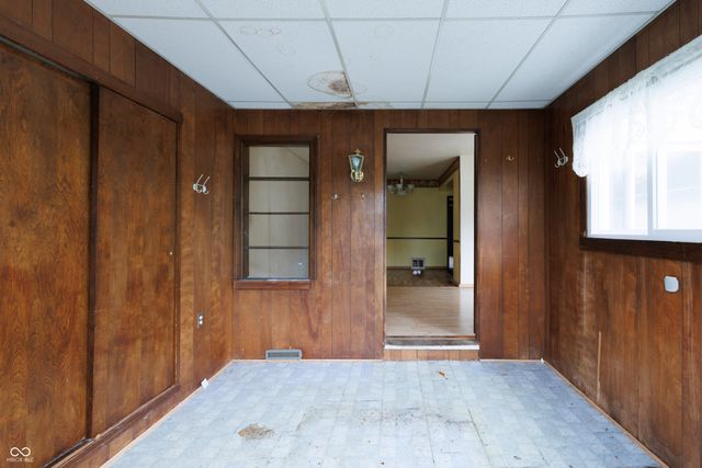 607 W North Street, Fremont, IN 46737