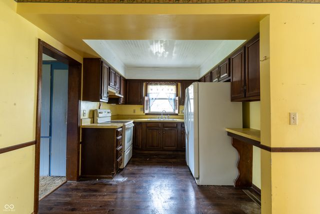 607 W North Street, Fremont, IN 46737