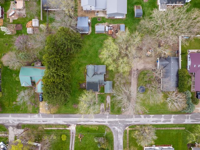 607 W North Street, Fremont, IN 46737