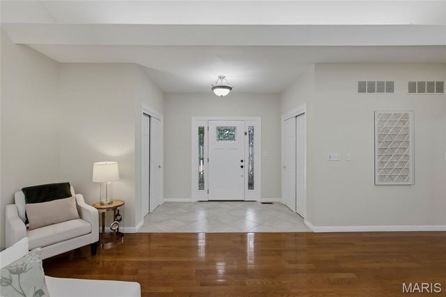 1600 Baxter Forest Ridge Court, Chesterfield, MO 63005