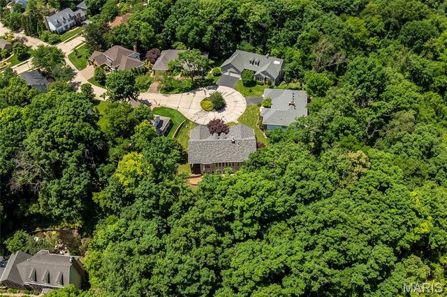 1600 Baxter Forest Ridge Court, Chesterfield, MO 63005