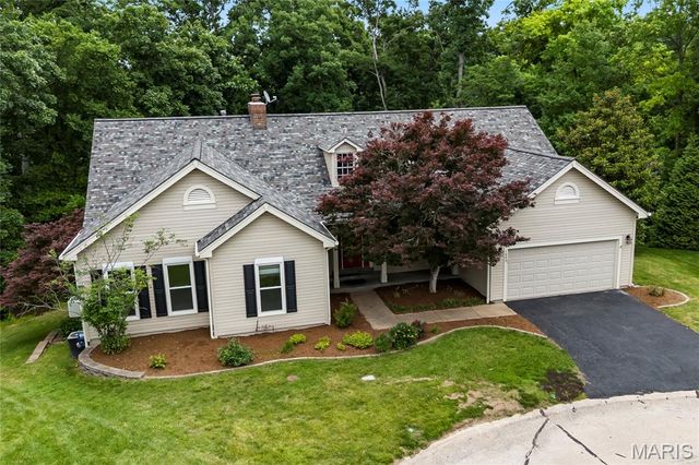 1600 Baxter Forest Ridge Court, Chesterfield, MO 63005
