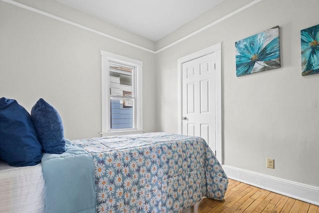 1567 S 83rd STREET, West Allis, WI 53214