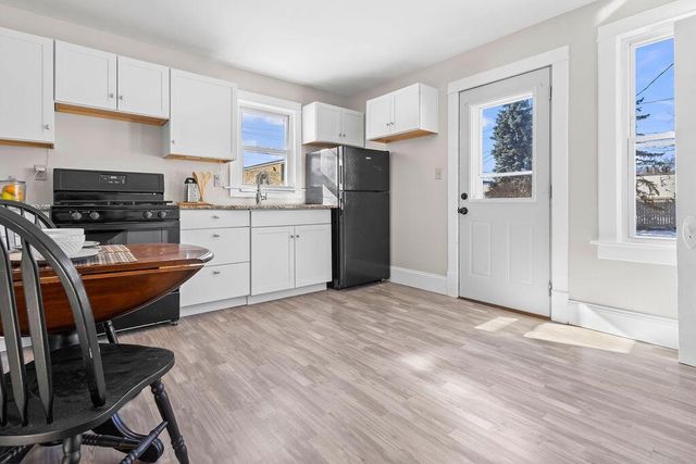 1567 S 83rd STREET, West Allis, WI 53214