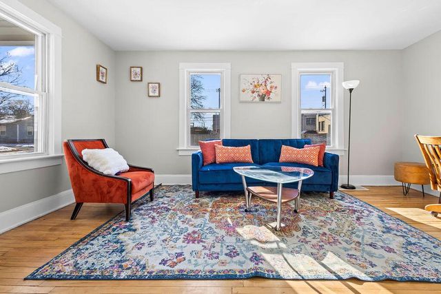 1567 S 83rd STREET, West Allis, WI 53214