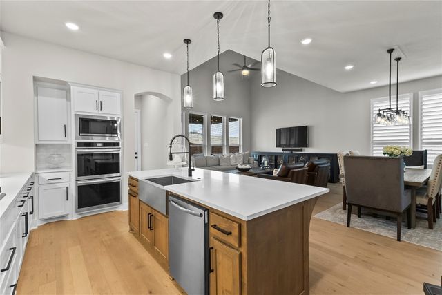 8525 Fannin Creek Trail, Mckinney, TX 75071