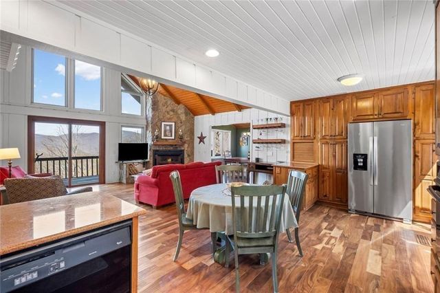 360 Locust Trail, Jasper, GA 30143