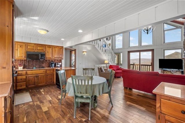 360 Locust Trail, Jasper, GA 30143