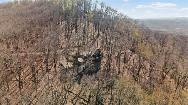 360 Locust Trail, Jasper, GA 30143