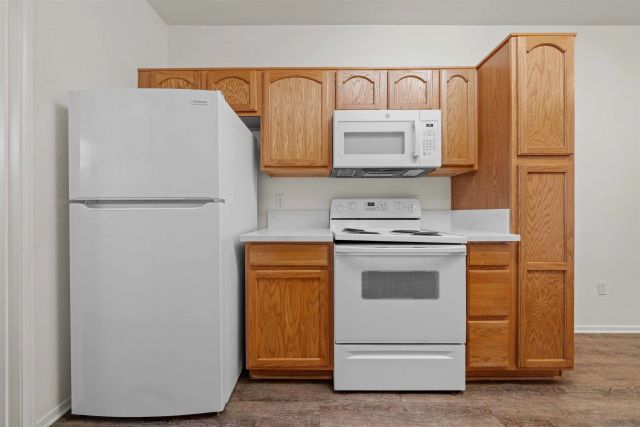 41410 Juniper St. 123, Murrieta, CA 92562