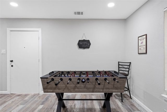 1900 N 6th Street, Waco, TX 76708