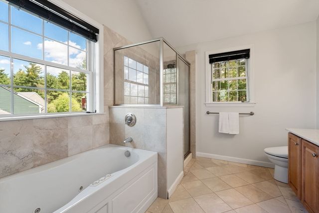 45 Cinnamon Ridge Cir, Middleboro, MA 02346
