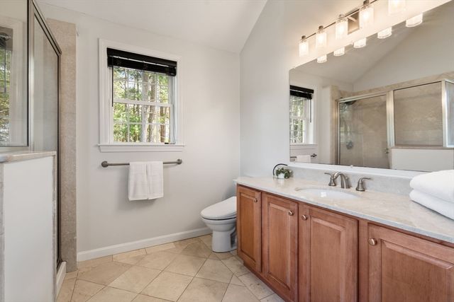 45 Cinnamon Ridge Cir, Middleboro, MA 02346