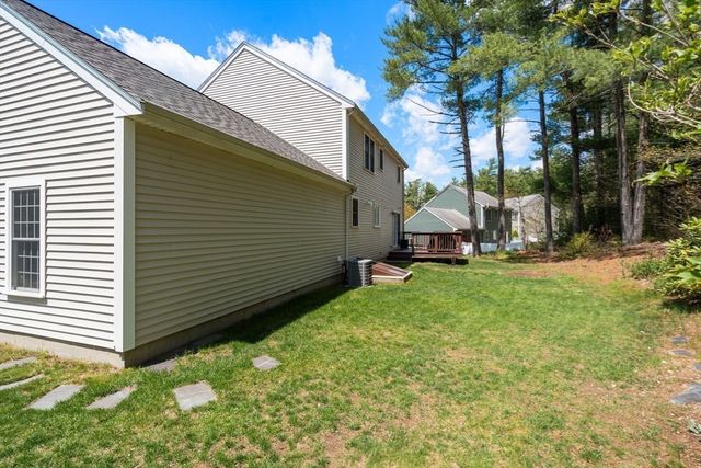 45 Cinnamon Ridge Cir, Middleboro, MA 02346