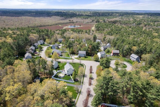 45 Cinnamon Ridge Cir, Middleboro, MA 02346
