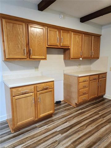 5304 Frederick Boulevard, St Joseph, MO 64506