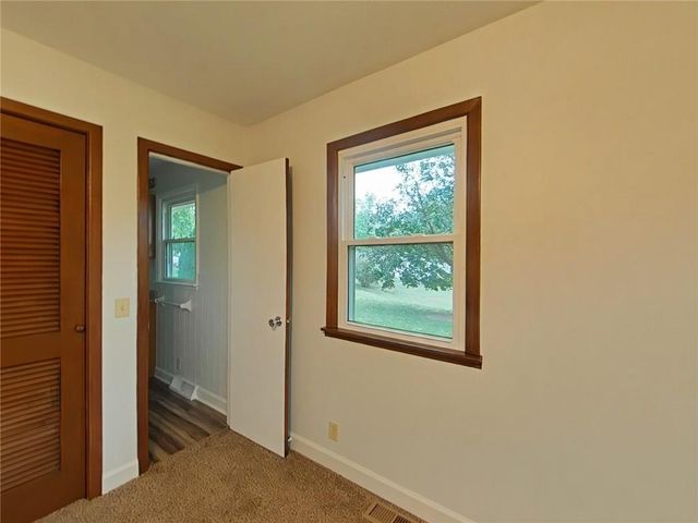 5304 Frederick Boulevard, St Joseph, MO 64506