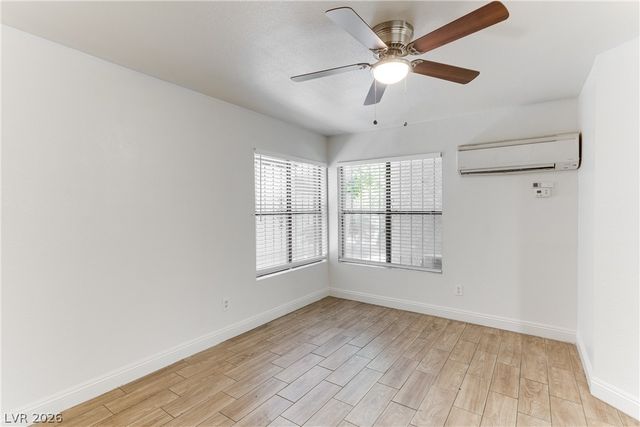 510 Elm Drive 105, Las Vegas, NV 89169