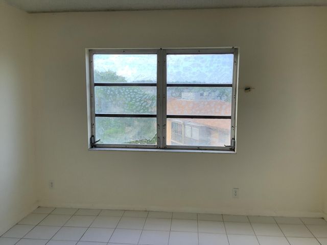 7730 NW 50th Street Unit 510, Lauderhill, FL 33351