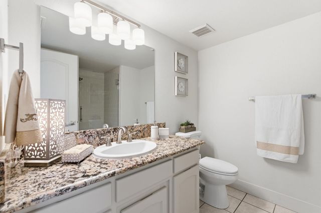 1839 E Cole, Fresno, CA 93720