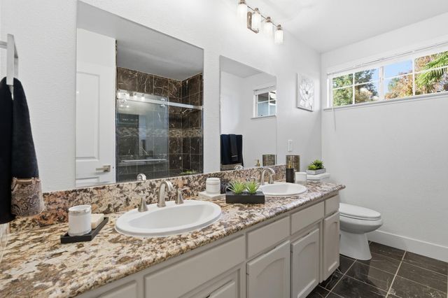 1839 E Cole, Fresno, CA 93720