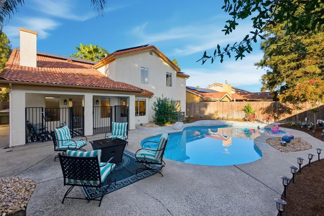 1839 E Cole, Fresno, CA 93720