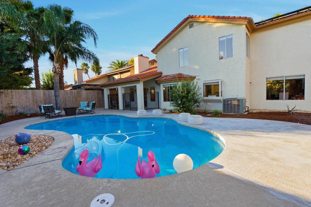Image 54 of property listing at 1839 E Cole, Fresno, CA 93720