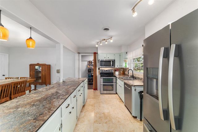 219 SE 20TH TERRACE, Ocala, FL 34471