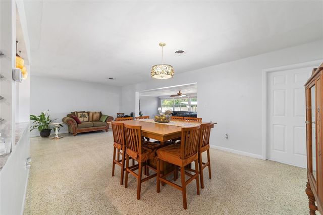 219 SE 20TH TERRACE, Ocala, FL 34471