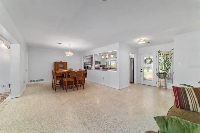 219 SE 20TH TERRACE, Ocala, FL 34471