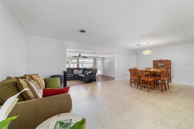 219 SE 20TH TERRACE, Ocala, FL 34471