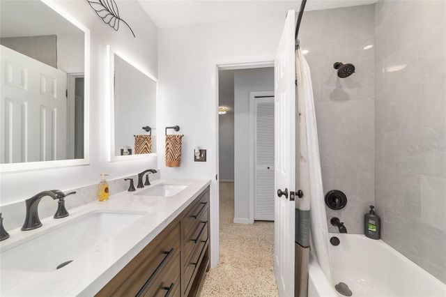 219 SE 20TH TERRACE, Ocala, FL 34471