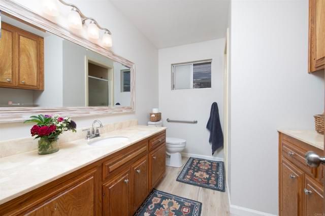 500 Beaumont Drive, Vista, CA 92084