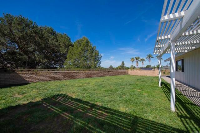 500 Beaumont Drive, Vista, CA 92084