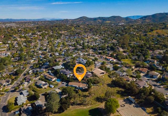 500 Beaumont Drive, Vista, CA 92084