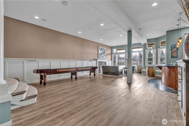 21256 39th Street Ct E, Lake Tapps, WA 98391