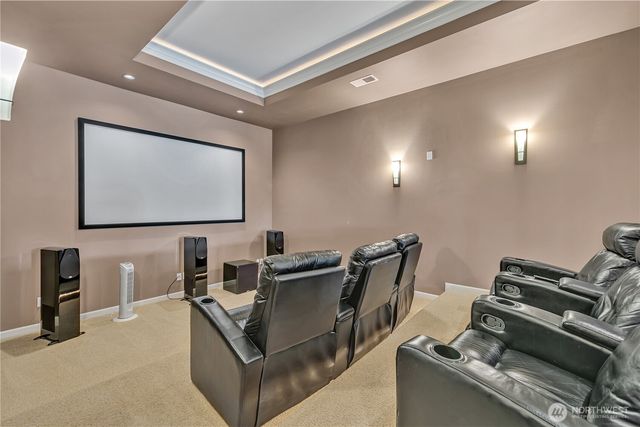 21256 39th Street Ct E, Lake Tapps, WA 98391