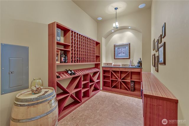 21256 39th Street Ct E, Lake Tapps, WA 98391