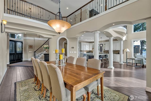 21256 39th Street Ct E, Lake Tapps, WA 98391