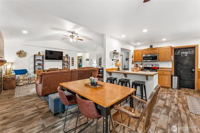 17903 Overlake Court SE, Yelm, WA 98597