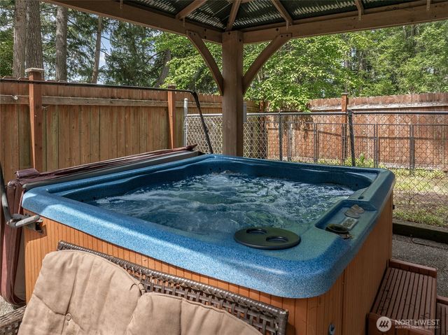 17903 Overlake Court SE, Yelm, WA 98597