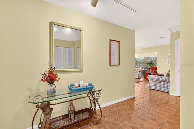 9257 SW 82ND TERRACE H, Ocala, FL 34481