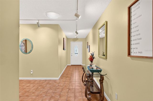 9257 SW 82ND TERRACE H, Ocala, FL 34481