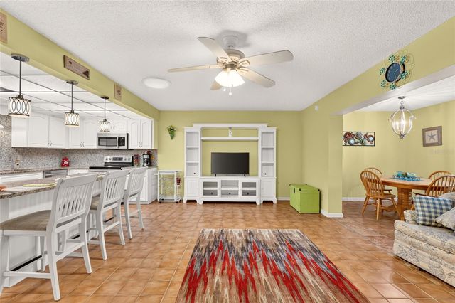 9257 SW 82ND TERRACE H, Ocala, FL 34481