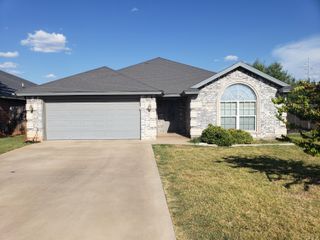 714 Penhurst Court, San Angelo, TX 76901
