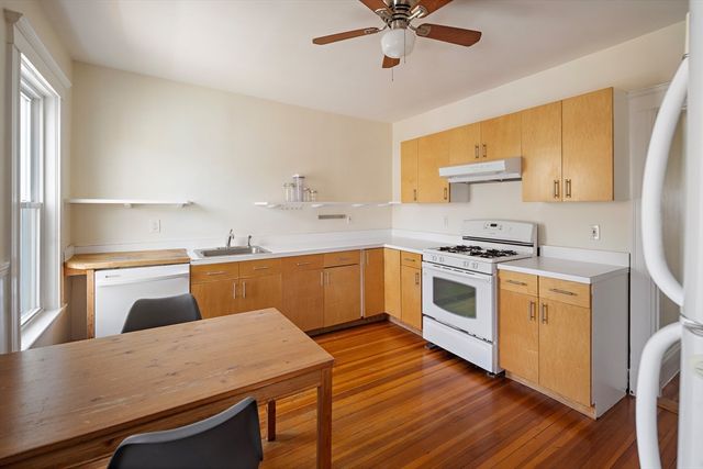 9 Sanborn Ave, Somerville, MA 02143