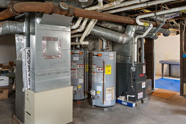 9 Sanborn Ave, Somerville, MA 02143