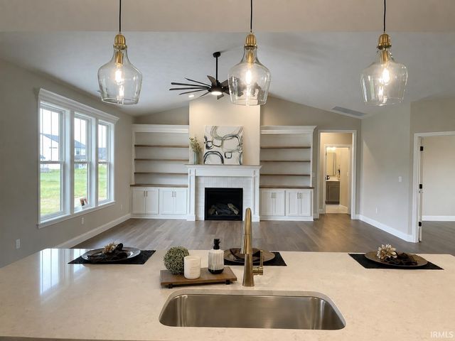 905 Ravenstone Drive, Lafayette, IN 47909