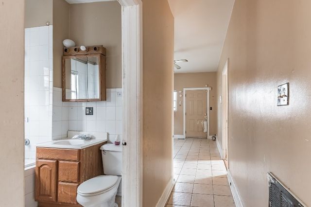 6955 S Honore Street, Chicago, IL 60636